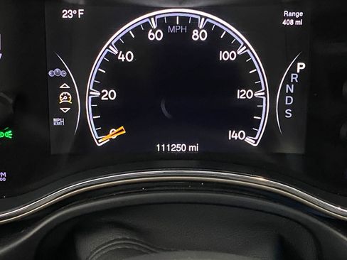 Used 2015 Jeep Grand Cherokee Overland w/ Advanced Technology Group image 21