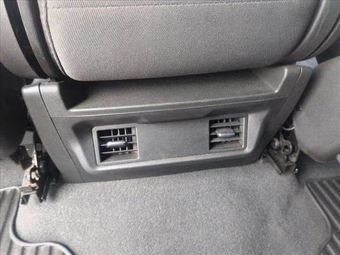 Used 2022 Chevrolet Silverado 2500 Custom w/ Custom Convenience Package image 11