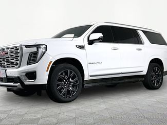 Used 2025 GMC Yukon XL Denali AWD/4WD video 1
