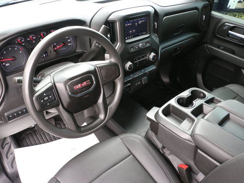 Used 2023 GMC Sierra 3500 Pro w/ Convenience Package AWD/4WD image 9