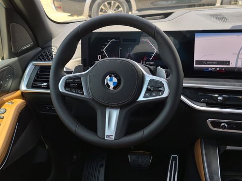 New 2026 BMW X5 sDrive40i w/ M Sport Package RWD image 19
