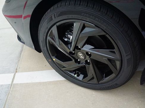New 2026 Hyundai Elantra Sport FWD image 9