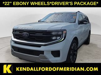 Used 2025 Ford Expedition Platinum w/ Driver's Package AWD/4WD video 1