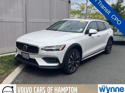 Used 2024 Volvo V60 B5 Cross Country Ultimate