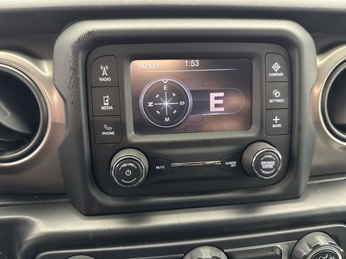 Used 2020 Jeep Wrangler Unlimited Sport S AWD/4WD image 15