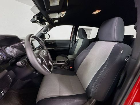 Certified 2021 Toyota Tacoma TRD Sport image 19