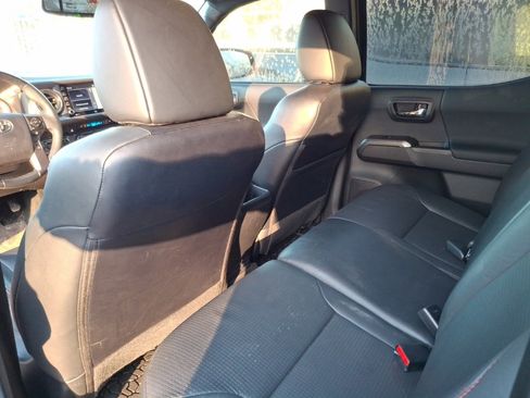 Used 2022 Toyota Tacoma TRD Pro image 12