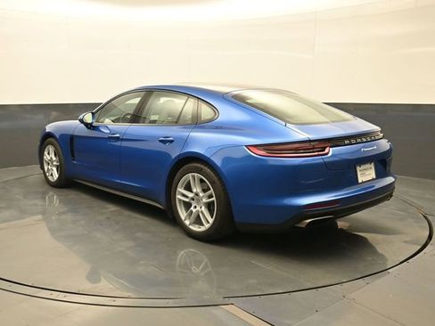 Certified 2017 Porsche Panamera 4 AWD/4WD image 3