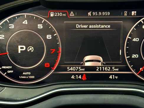 Used 2018 Audi Q5 2.0T Premium Plus w/ Premium Plus Package image 13