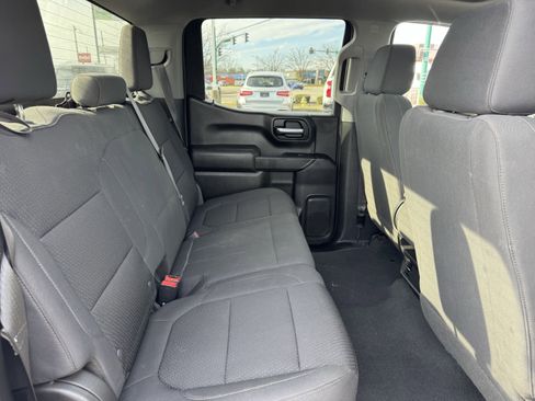 Used 2021 Chevrolet Silverado 1500 Custom image 16