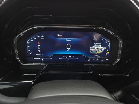 Used 2025 Chevrolet Silverado 2500 LTZ w/ Trail Boss Package image 20