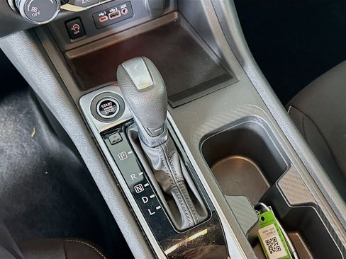 Used 2025 Nissan Sentra SV FWD image 24