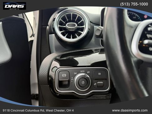 Used 2019 Mercedes-Benz A 220 4MATIC w/ Premium Package image 39