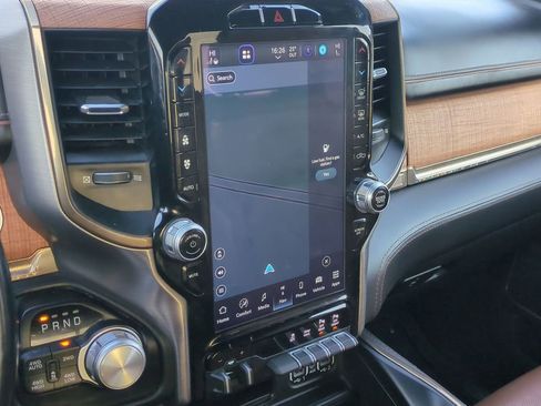 Used 2022 RAM 1500 Limited w/ Body-Colour Bumper Group image 54