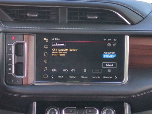 Certified 2023 GMC Yukon Denali Ultimate w/ LPO, Floor Liner Package AWD/4WD image 20