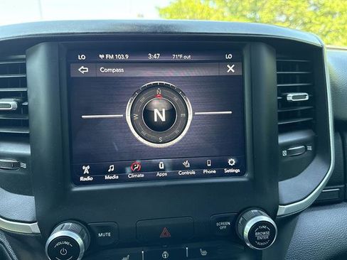 Used 2019 RAM 1500 Big Horn AWD/4WD image 48