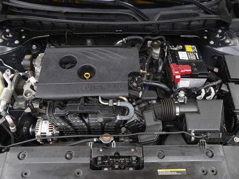 Used 2020 Nissan Altima 2.5 SR w/ Premium Package AWD/4WD image 30