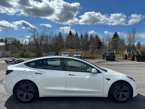 Used 2021 Tesla Model 3 Long Range image 13