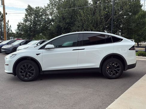 Used 2023 Tesla Model X Plaid AWD/4WD image 5