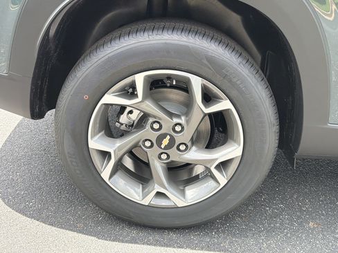 New 2026 Chevrolet Trax LT FWD image 17
