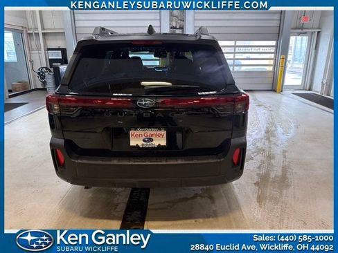Used 2026 Subaru Outback Limited AWD/4WD image 6