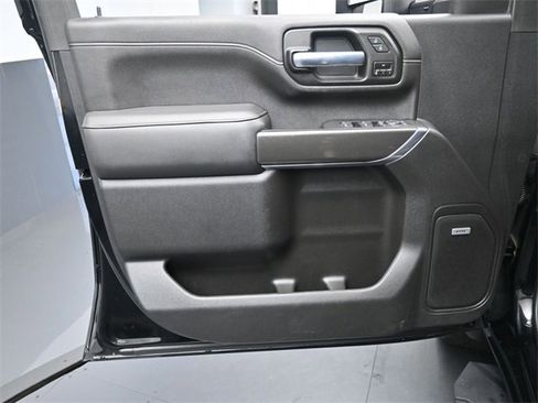 Used 2020 GMC Sierra 2500 AT4 w/ AT4 Premium Package image 19