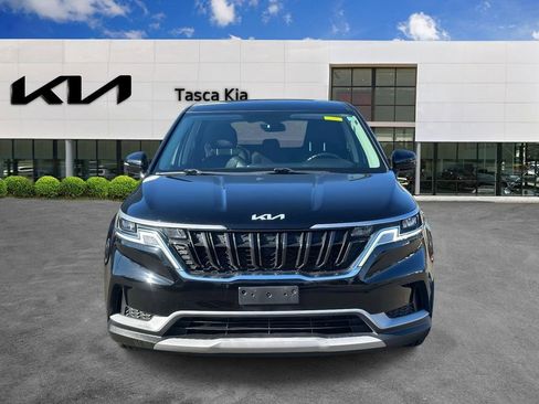 Used 2022 Kia Carnival LX image 8