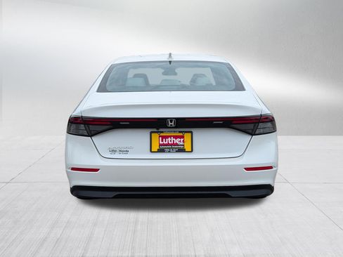 Used 2024 Honda Accord EX image 6