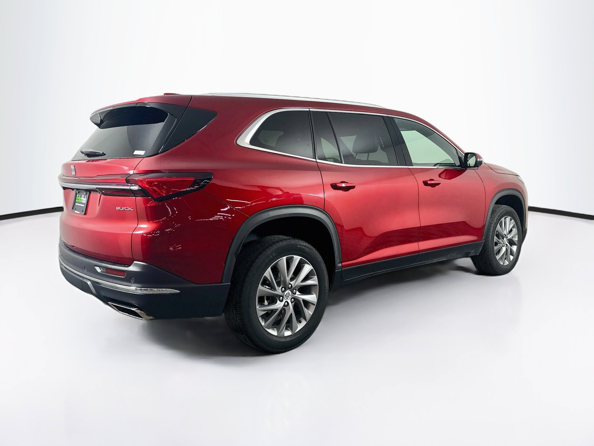 Used 2025 Buick Enclave Preferred FWD image 9