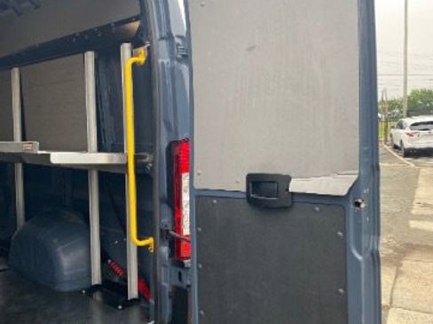 Used 2021 RAM ProMaster 3500 FWD image 11