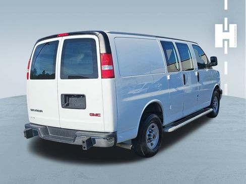 Used 2024 GMC Savana 2500 Work Van w/ Driver Convenience Package image 2