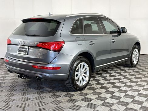 Used 2017 Audi Q5 2.0T Premium AWD/4WD image 9