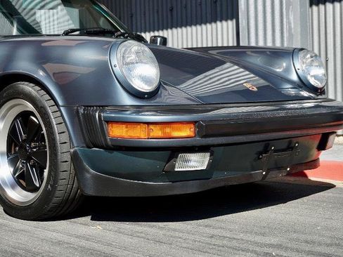 Used 1987 Porsche 911 Carrera RWD image 7