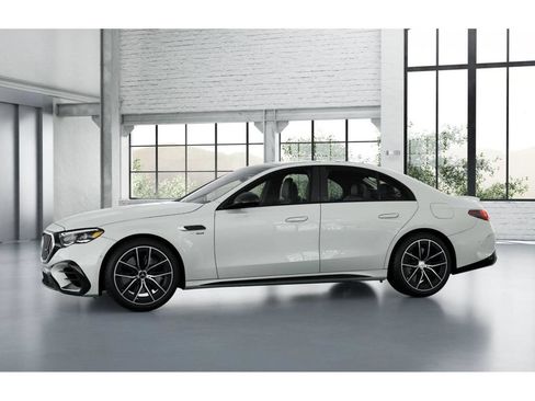 New 2026 Mercedes-Benz E 53 AMG e 4MATIC Sedan image 36