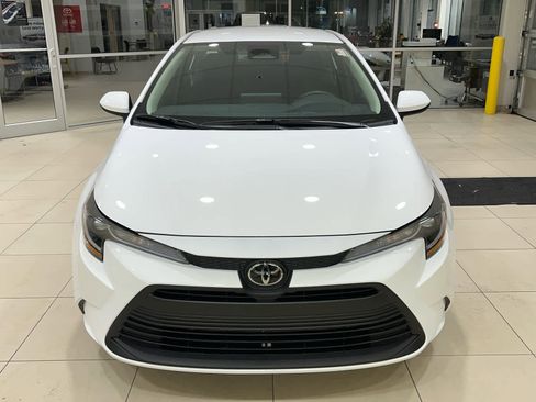 New 2026 Toyota Corolla LE image 3