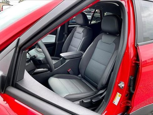 New 2026 Chevrolet Trax LT FWD image 10