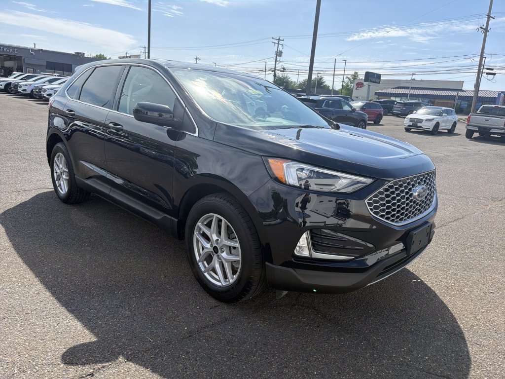 Used 2024 Ford Edge SEL w/ Convenience Package AWD/4WD image 7