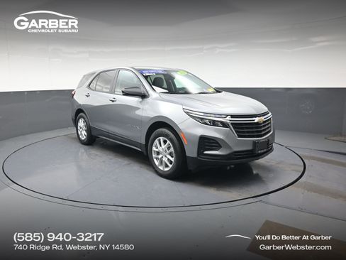Used 2023 Chevrolet Equinox LS w/ LS Convenience Package AWD/4WD image 1