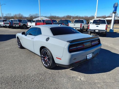 Used 2022 Dodge Challenger R/T Scat Pack w/ Plus Package image 3