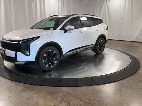 New 2026 Kia Sportage SX image 6