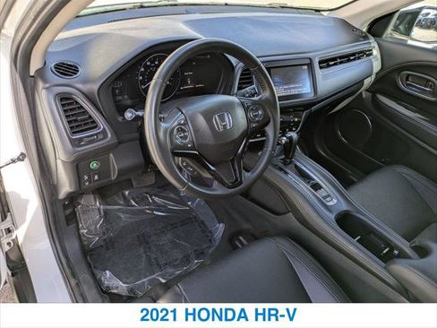 Used 2021 Honda HR-V EX-L image 14
