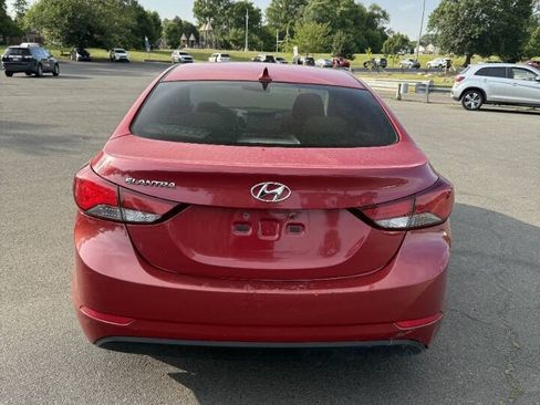 Used 2016 Hyundai Elantra SE FWD image 6