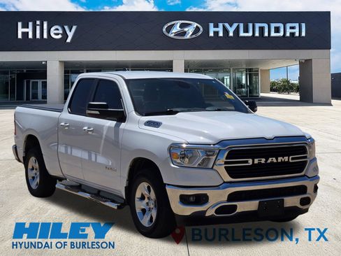 Used 2019 RAM 1500 Big Horn RWD image 2