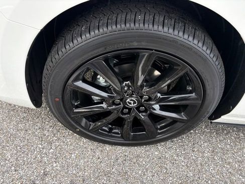 New 2026 MAZDA MAZDA3 2.5 S Hatchback w/ Premium Pkg image 9