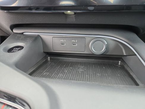 New 2026 Nissan Sentra SR w/ SR Premium Package FWD image 27