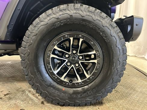 New 2026 Jeep Wrangler Moab image 32