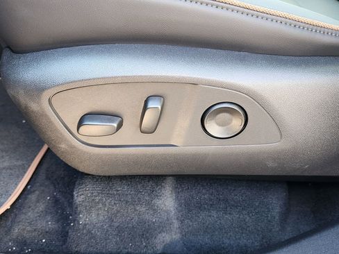 New 2026 GMC Acadia AT4 w/ Luxury Package image 18