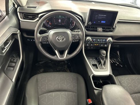 Used 2024 Toyota RAV4 XLE w/ Weather Package AWD/4WD image 21