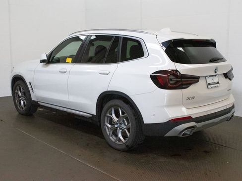 Certified 2024 BMW X3 xDrive30i w/ Convenience Package AWD/4WD image 6