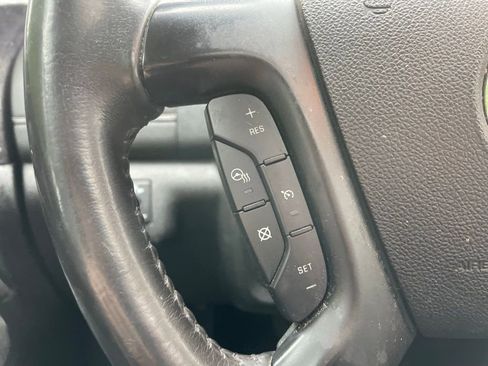Used 2017 Buick Enclave Premium w/ Experience Buick Package AWD/4WD image 11